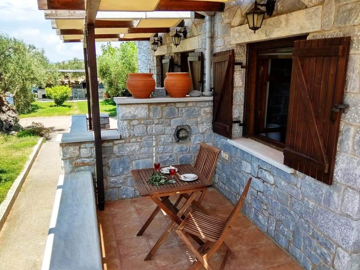 Atha-Tina:Traditional Stone Homes Agios Nikolaos  Exterior foto